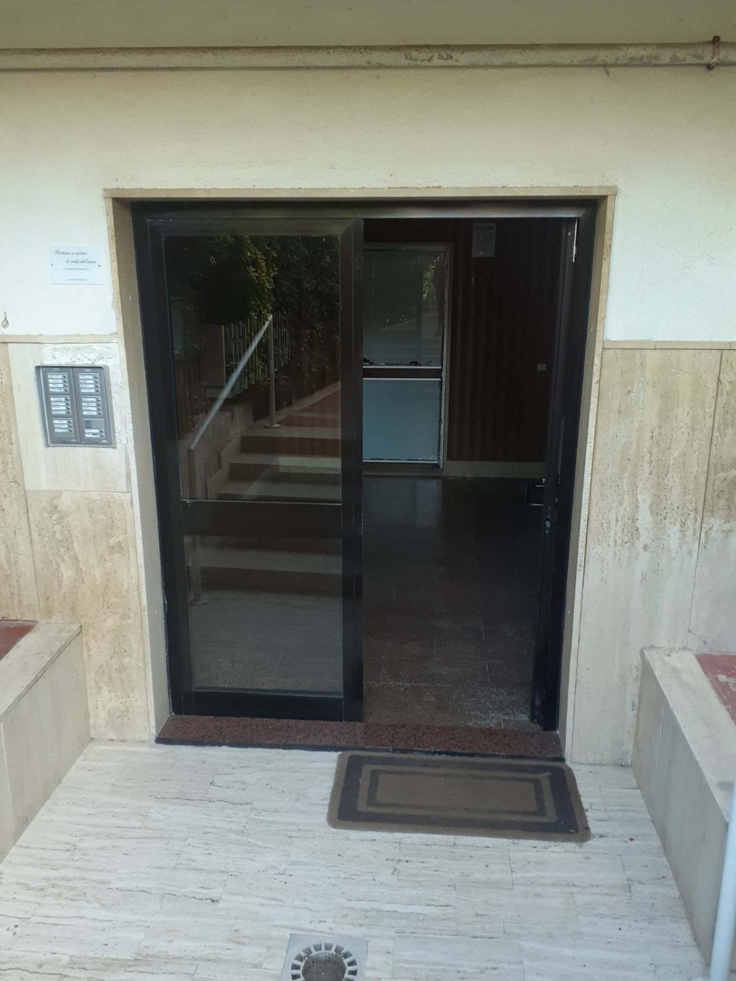 Apartament Portami A Sentire Le Onde Del Mare Bari Zewnętrze zdjęcie